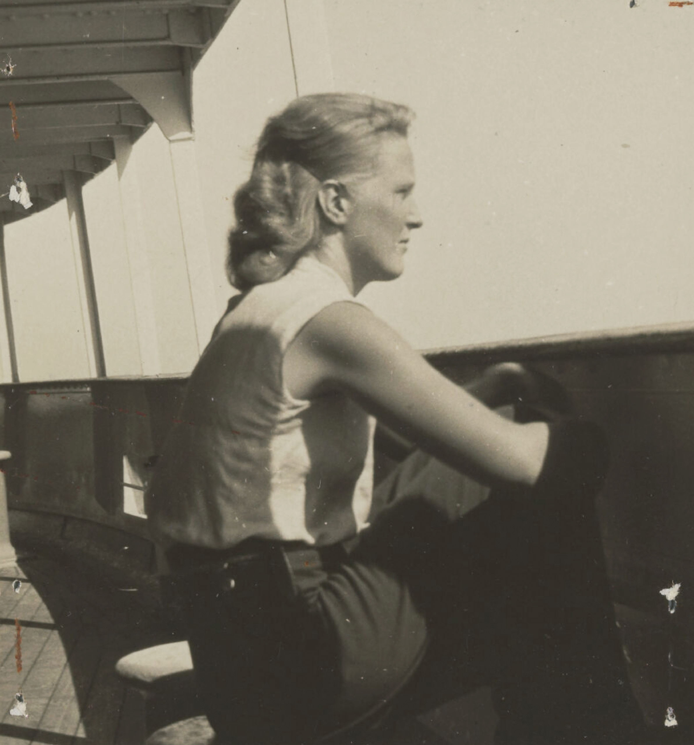 Side portair of Jacqueline Tyrwhitt.